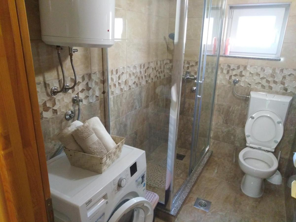 Apartman Milos Требинье Экстерьер фото