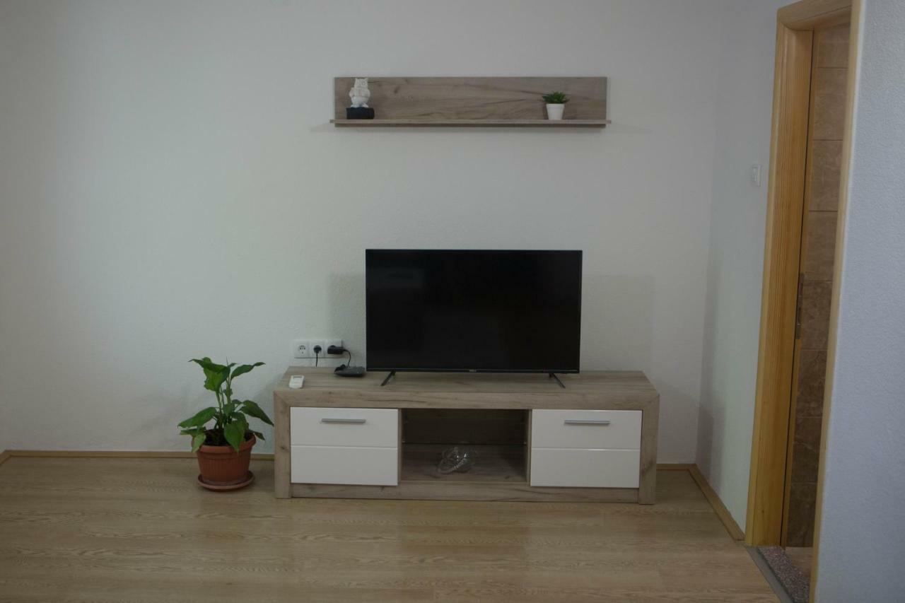 Apartman Milos Требинье Экстерьер фото
